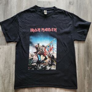 Iron Maiden Short Sleeve Black Graphic T-shirt Unisex‎ Size Large